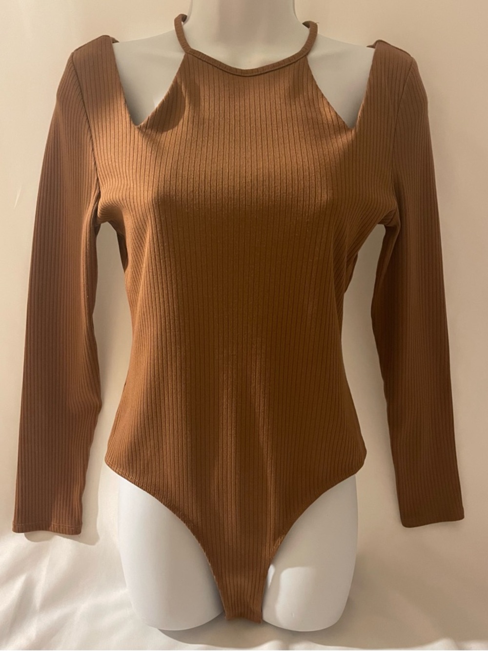 ASTR The Label Women's Solene Shoulder Bodysuit Size Medium